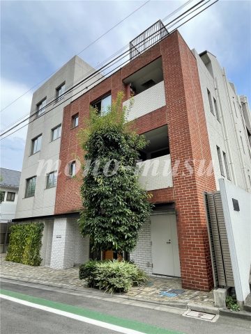 高級住宅地「神楽坂」に佇む分譲マンション!!専用テラス付きの開放的な1LDKの賃貸募集